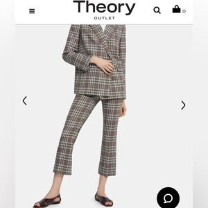 Theory 98 % wool 5% elastin pant
